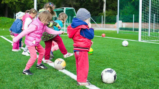 8 Fun Football Games for Kids: Have Fun and Learn