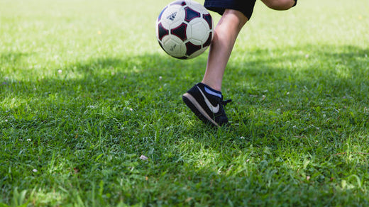 Toe Taps in Football to Improve Your Ball Control Skills