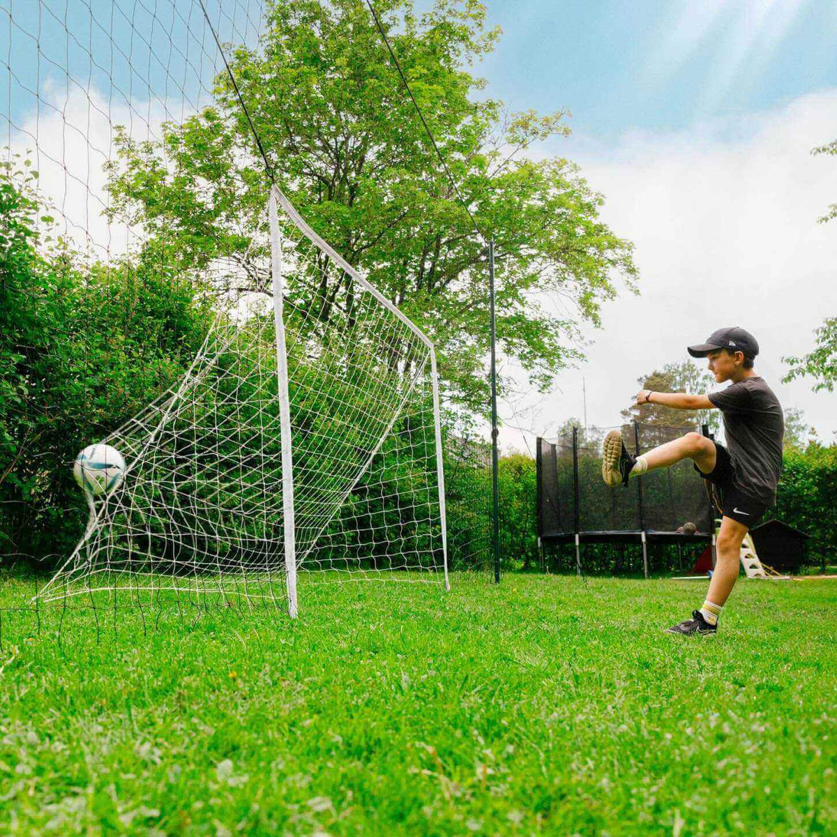 The Original 3-in-1 Football Goal Rebounder & Rebound Net – Open Goaaal EU