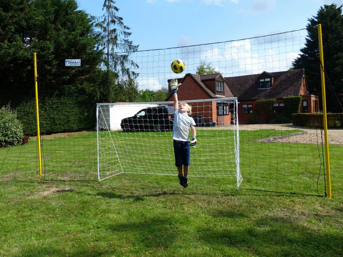 Football goal net for garden that REBOUNDS MISSED SHOTS – Open Goaaal!